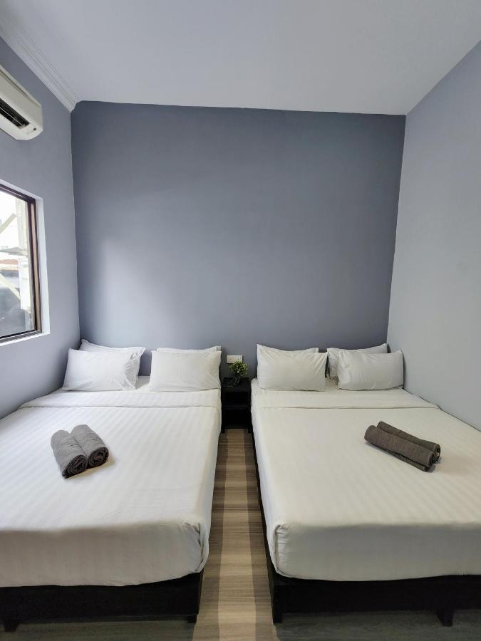 Gurney Coast Guest House By Sky Hive George Town Esterno foto